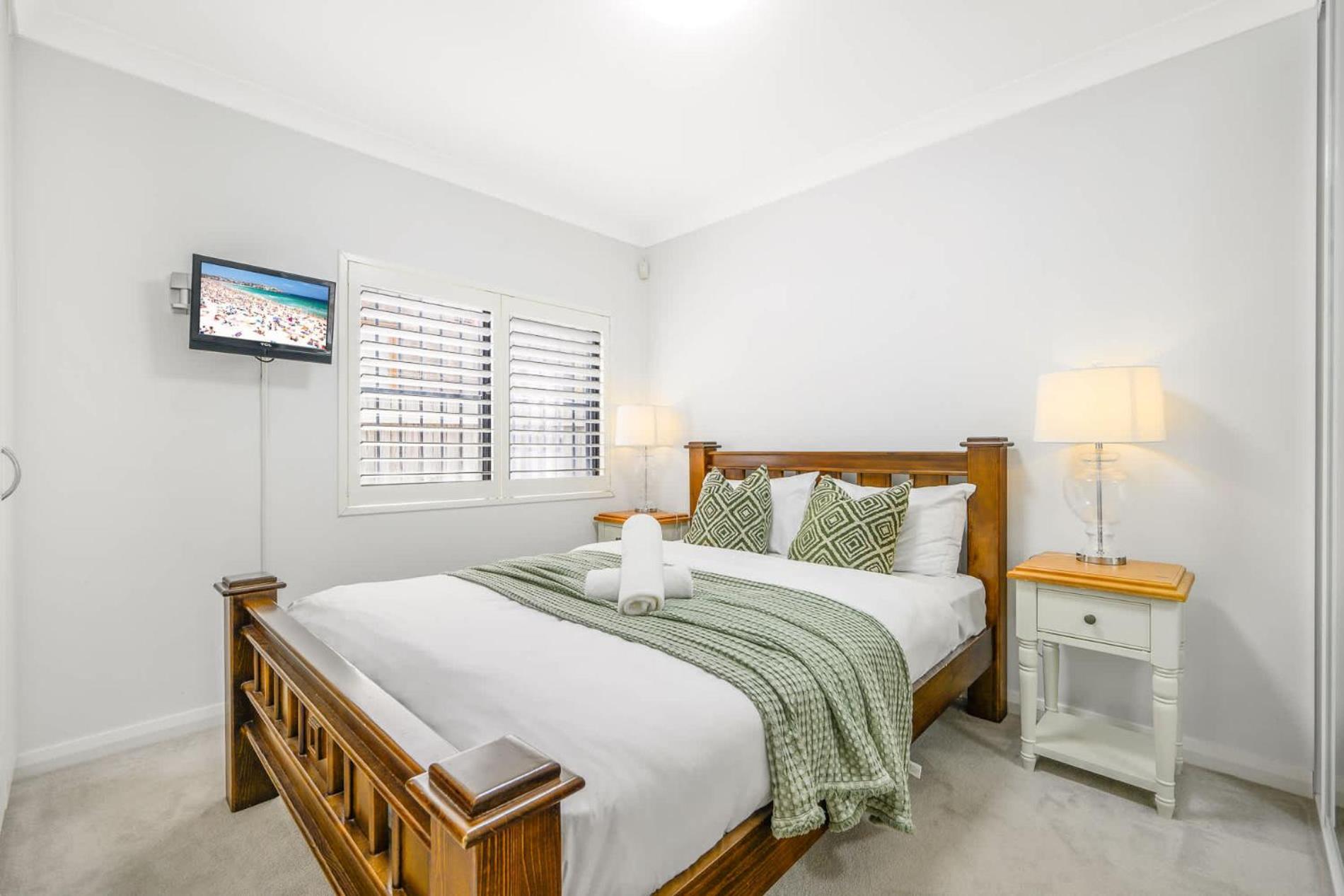 Maroubra Gem Close To Sleep 16